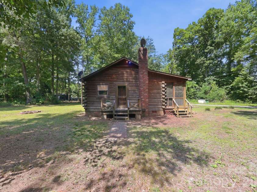 1115 Fiddler Brown Drive, Rockwell, NC 28138.  MLS# CAR4392833, YatesRealty ID 31164. 