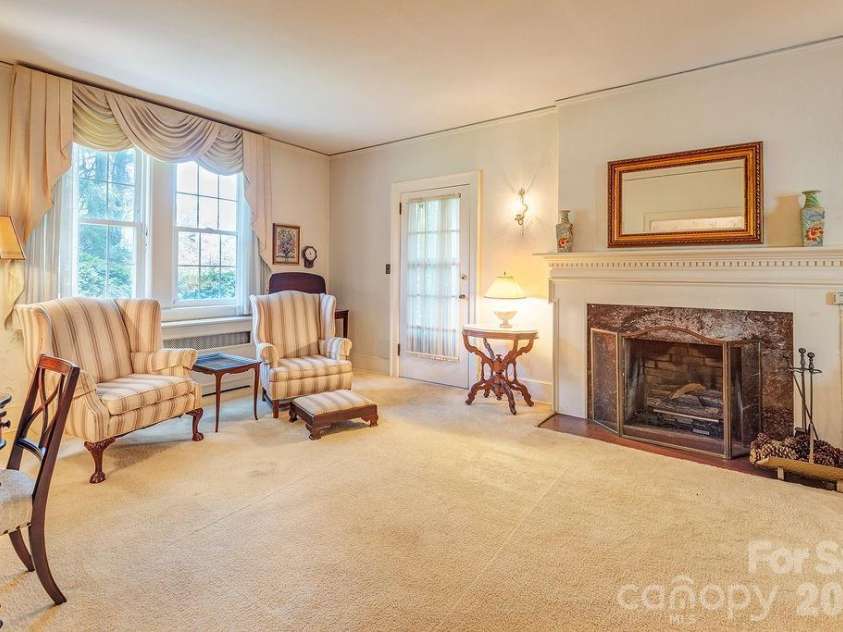 88 Bear Creek Road, Asheville, NC 28806.  MLS# CAR4373598, YatesRealty ID 31166. Built-in details, high ceilings, elegant scale.