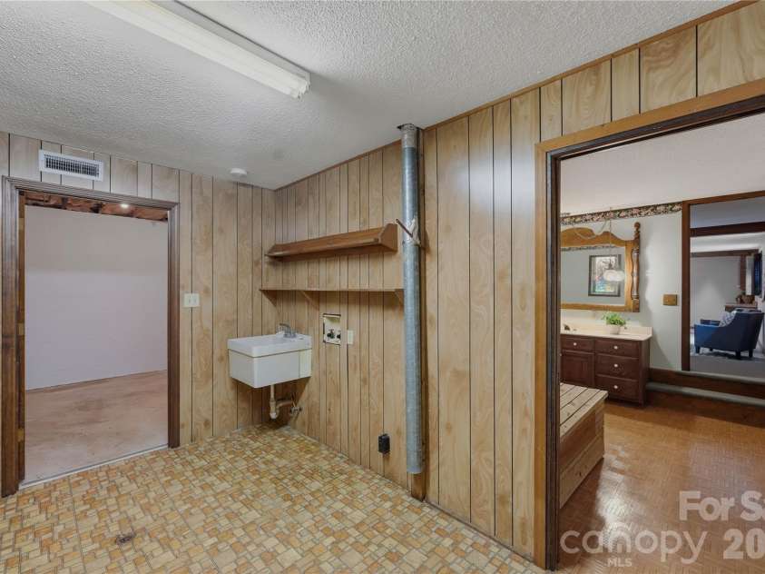 5303 Rogers Road, Indian Trail, NC 28110.  MLS# CAR4386509, YatesRealty ID 31167. 