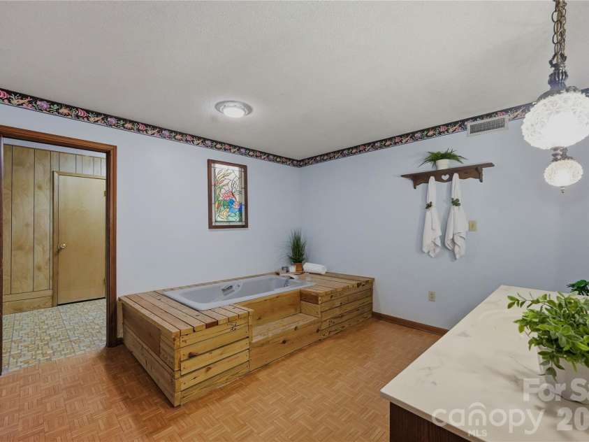 5303 Rogers Road, Indian Trail, NC 28110.  MLS# CAR4386509, YatesRealty ID 31167. Full Bath in Basement