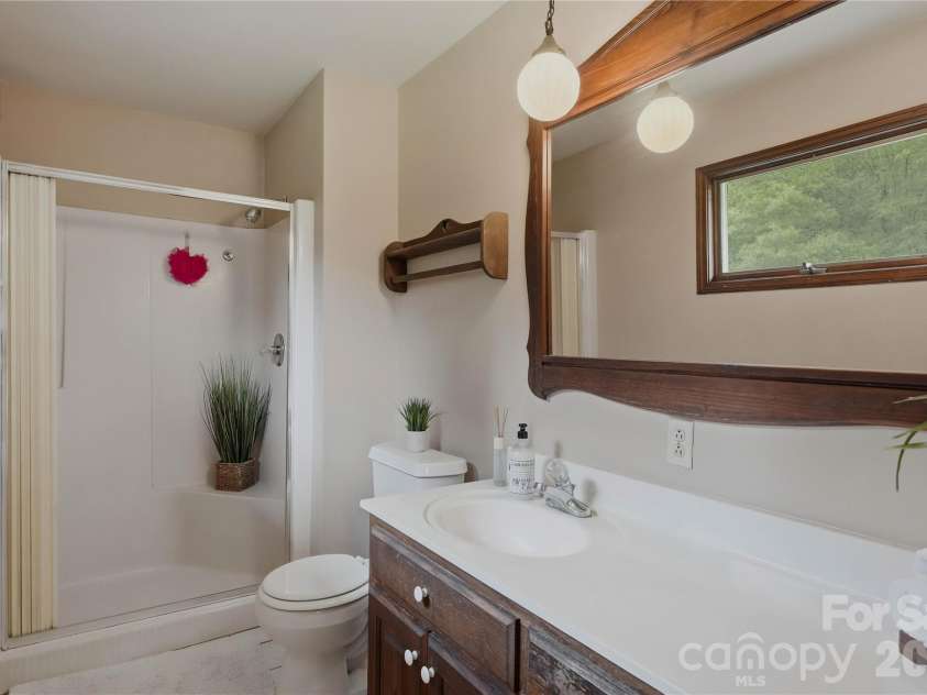 5303 Rogers Road, Indian Trail, NC 28110.  MLS# CAR4386509, YatesRealty ID 31167. Primary Bath