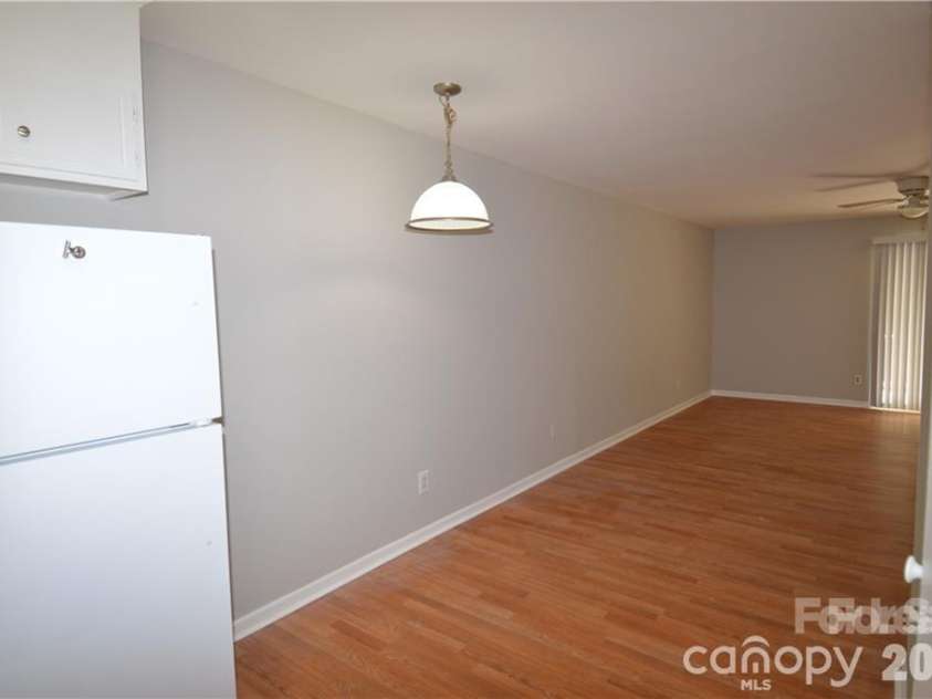 11701 Shandon Circle, Charlotte, NC 28226.  MLS# CAR4392622, YatesRealty ID 31169. 11701 Shandon Circle-Kitchen into Breakfast and Great Room