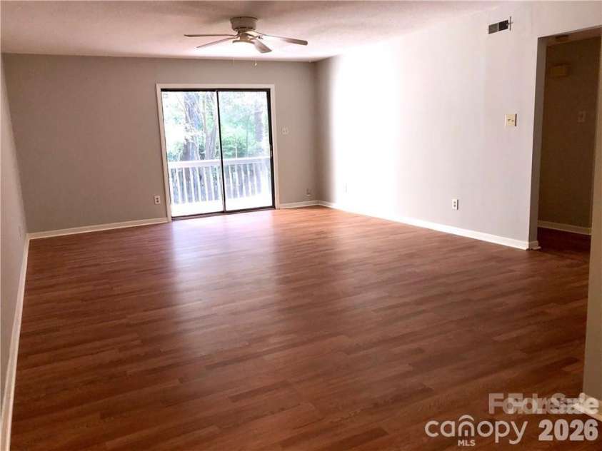 11701 Shandon Circle, Charlotte, NC 28226.  MLS# CAR4392622, YatesRealty ID 31169. 