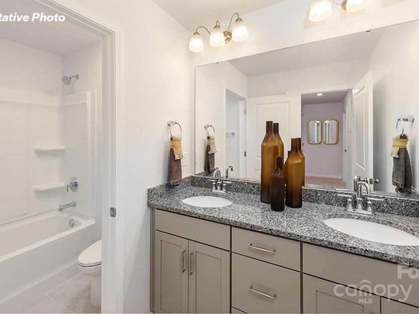 4366 Bronze Boulevard, Sherrills Ford, NC 28673.  MLS# CAR4290541, YatesRealty ID 31169. 