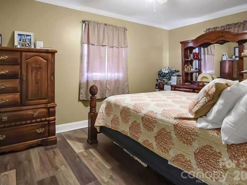 122 Rockman Road, Grover, NC 28073.  MLS# CAR4354636, YatesRealty ID 3117. 