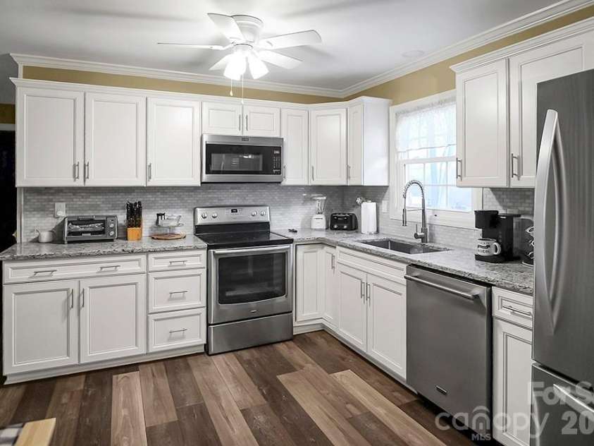 122 Rockman Road, Grover, NC 28073.  MLS# CAR4354636, YatesRealty ID 3117. 