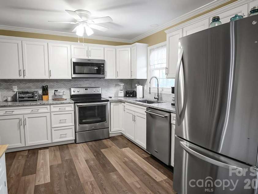 122 Rockman Road, Grover, NC 28073.  MLS# CAR4354636, YatesRealty ID 3117. 