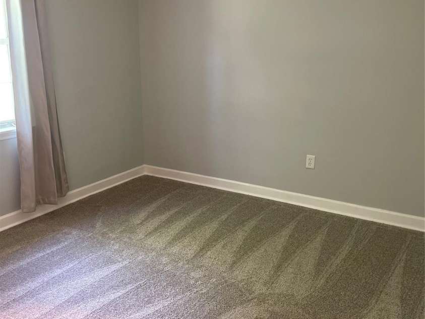 8014 Sherington Way, Charlotte, NC 28227.  MLS# CAR4258331, YatesRealty ID 31173. 