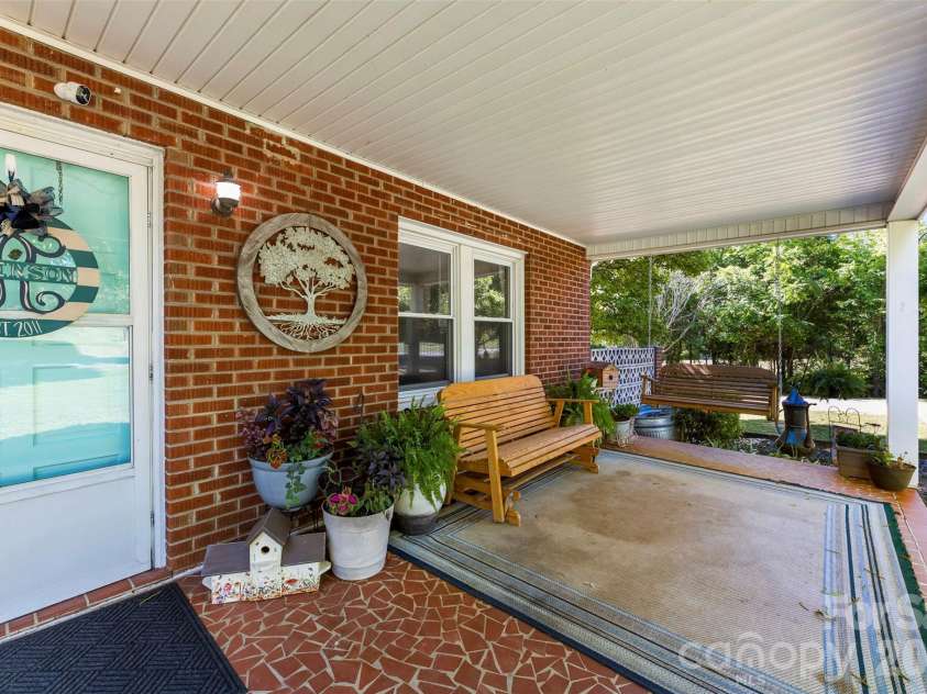 210 Stockton Street, Shelby, NC 28150.  MLS# CAR4381768, YatesRealty ID 31174. 