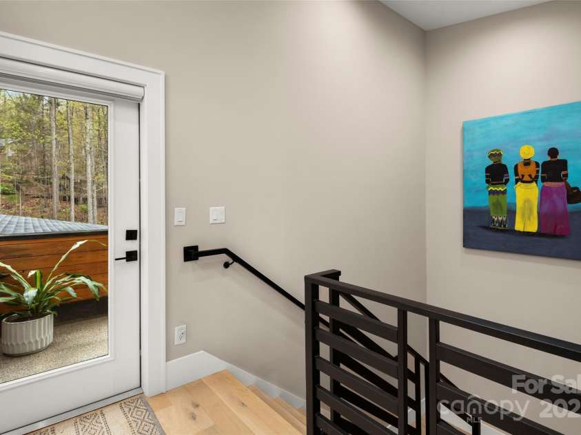 146 Timber Creek Road, Hendersonville, NC 28739.  MLS# CAR4312410, YatesRealty ID 31175. 