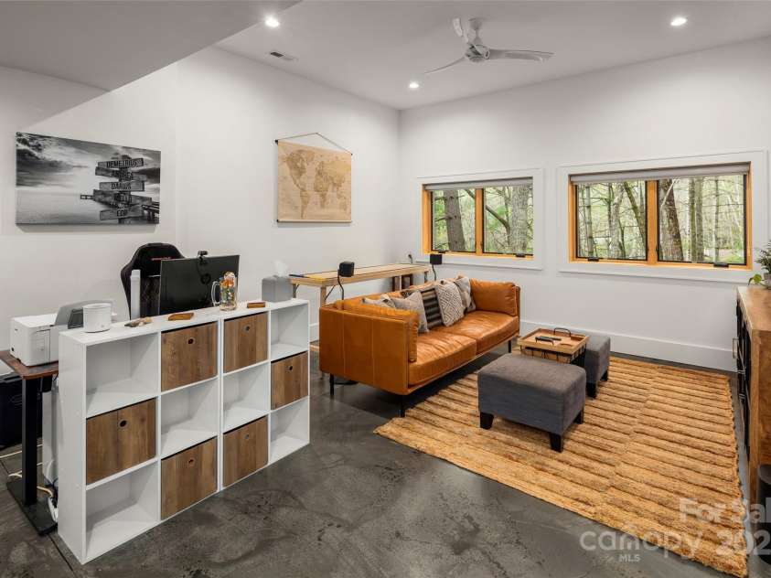 146 Timber Creek Road, Hendersonville, NC 28739.  MLS# CAR4312410, YatesRealty ID 31175. 