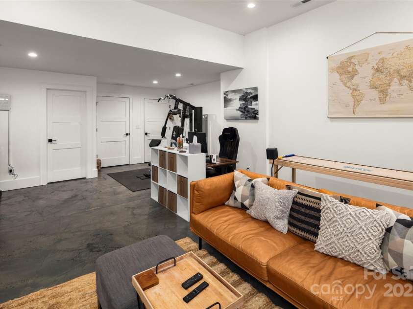 146 Timber Creek Road, Hendersonville, NC 28739.  MLS# CAR4312410, YatesRealty ID 31175. 