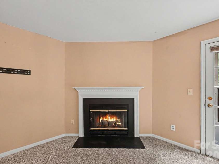 9610 Green Gable Court, Charlotte, NC 28270.  MLS# CAR4391714, YatesRealty ID 31175. 