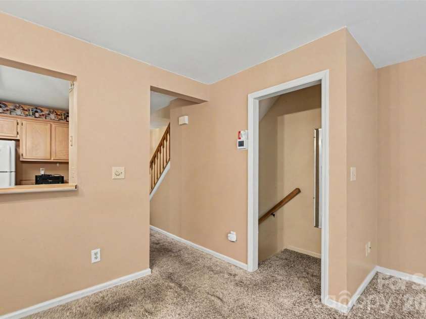9610 Green Gable Court, Charlotte, NC 28270.  MLS# CAR4391714, YatesRealty ID 31175. 