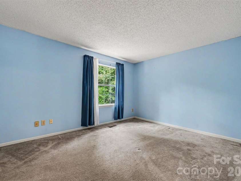 9610 Green Gable Court, Charlotte, NC 28270.  MLS# CAR4391714, YatesRealty ID 31175. 