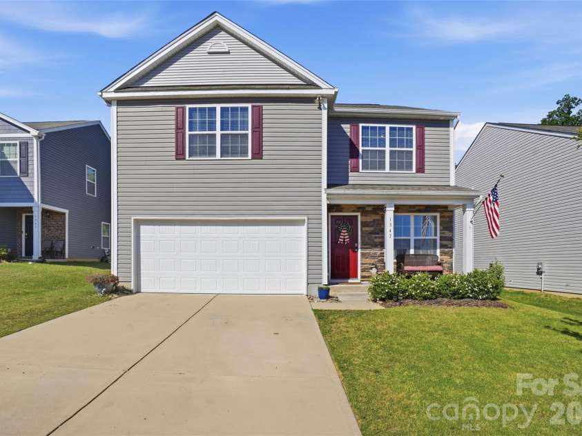 1347 Mifflin Lane, Dallas, NC 28034.  MLS# CAR4389599, YatesRealty ID 31177. 