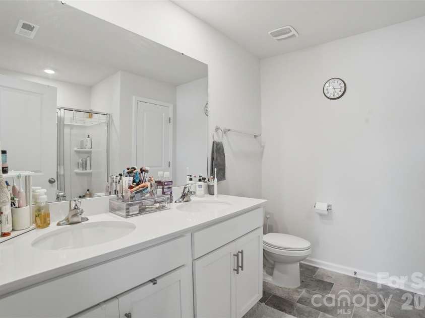 1347 Mifflin Lane, Dallas, NC 28034.  MLS# CAR4389599, YatesRealty ID 31177. 