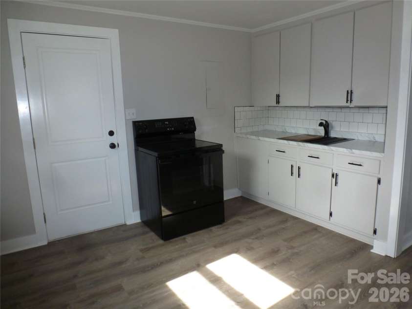3215 Flat Creek Road, Lancaster, SC 29720.  MLS# CAR4394390, YatesRealty ID 31178. 