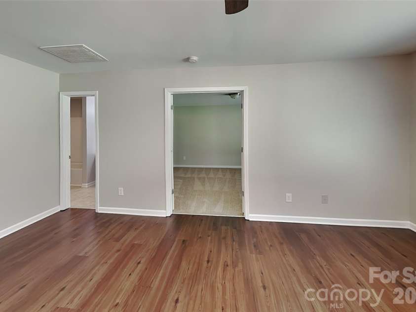 604 Hunley Street, Monroe, NC 28112.  MLS# CAR4390430, YatesRealty ID 31181. 