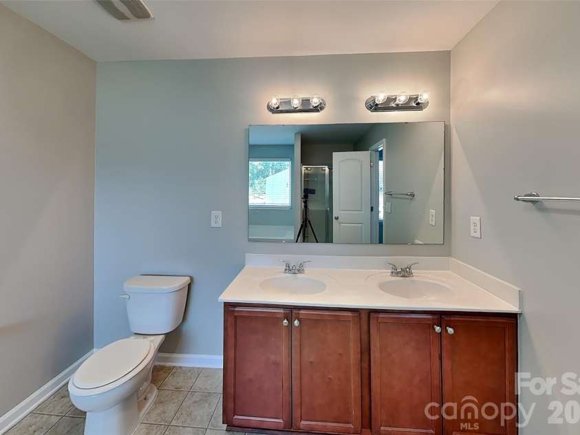 604 Hunley Street, Monroe, NC 28112.  MLS# CAR4390430, YatesRealty ID 31181. 