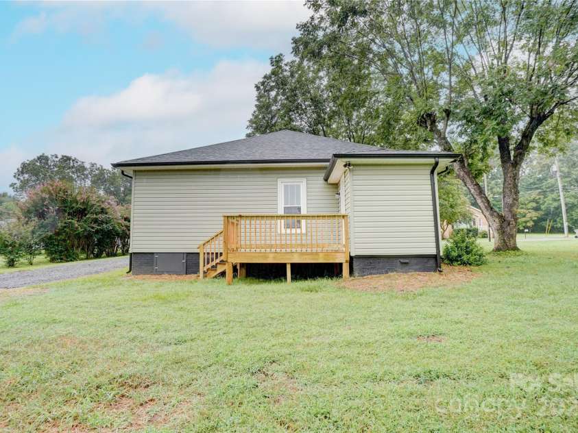 508 Carolina Avenue, Rockwell, NC 28138.  MLS# CAR4281527, YatesRealty ID 31182. 