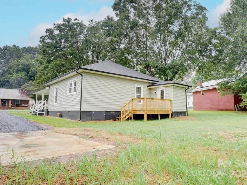 508 Carolina Avenue, Rockwell, NC 28138.  MLS# CAR4281527, YatesRealty ID 31182. 