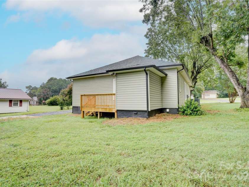 508 Carolina Avenue, Rockwell, NC 28138.  MLS# CAR4281527, YatesRealty ID 31182. 