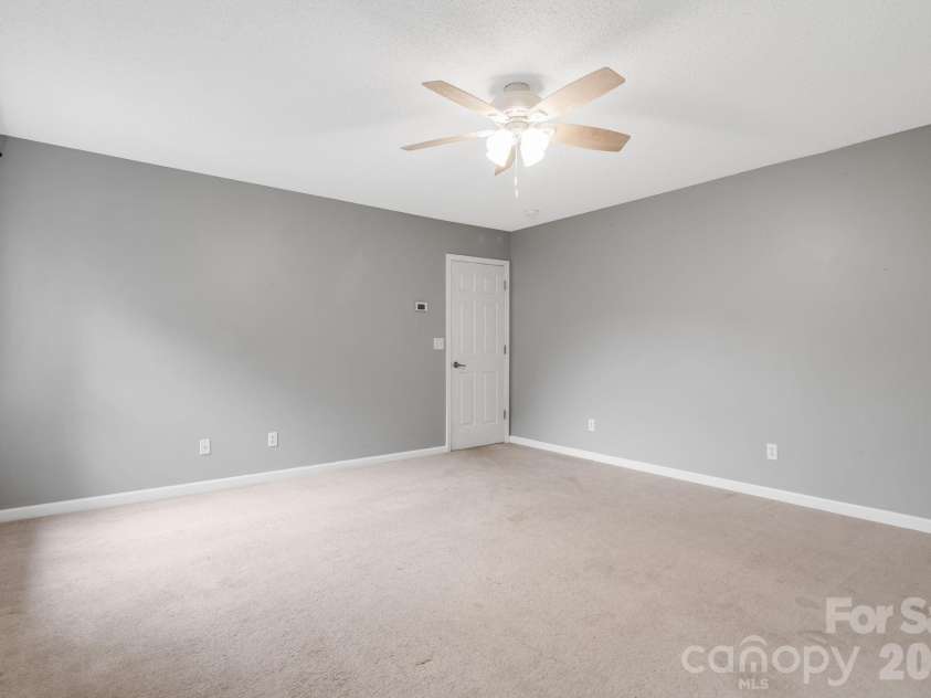 52 Black River Road, Fletcher, NC 28732.  MLS# CAR4387580, YatesRealty ID 31183. 