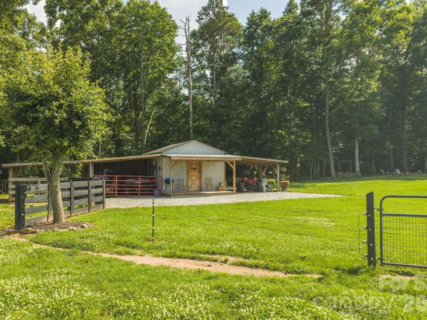 441 Fairgrounds Road, Taylorsville, NC 28681.  MLS# CAR4390657, YatesRealty ID 31184. 