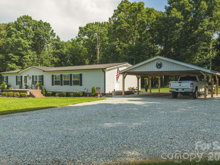 441 Fairgrounds Road, Taylorsville, NC 28681.  MLS# CAR4390657, YatesRealty ID 31184. 