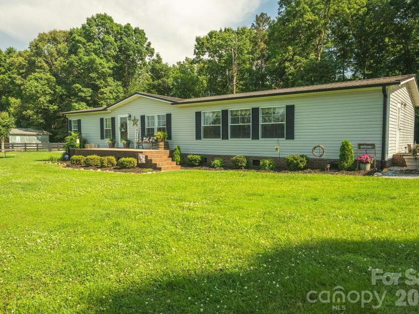 441 Fairgrounds Road, Taylorsville, NC 28681.  MLS# CAR4390657, YatesRealty ID 31184. 