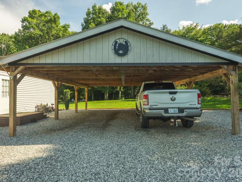 441 Fairgrounds Road, Taylorsville, NC 28681.  MLS# CAR4390657, YatesRealty ID 31184. 