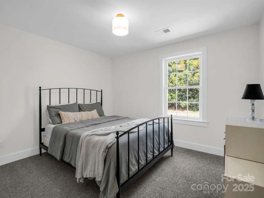 5990 Nc 9 Highway, Tryon, NC 28782.  MLS# CAR4281496, YatesRealty ID 31184. 