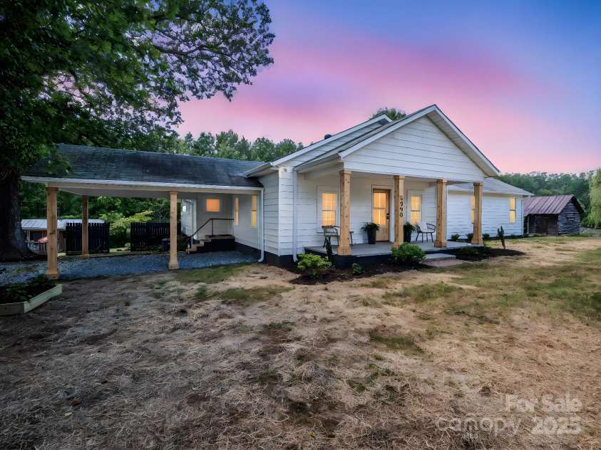 5990 Nc 9 Highway, Tryon, NC 28782.  MLS# CAR4281496, YatesRealty ID 31184. Beautiful Farmhouse surrounded by pastures and charm!
