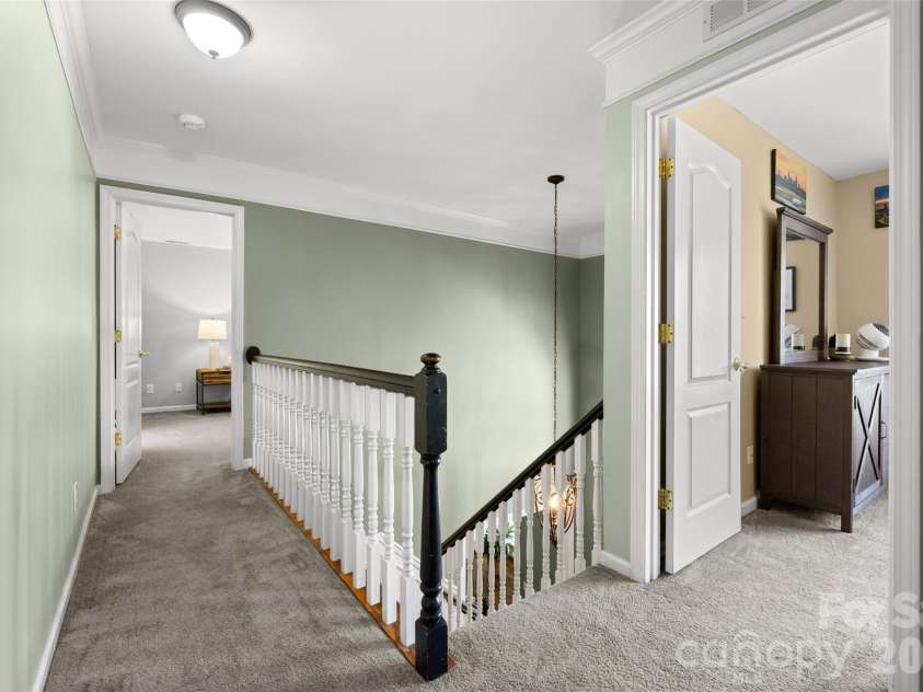 2733 Providence Spring Lane, Charlotte, NC 28270.  MLS# CAR4392118, YatesRealty ID 31185. 