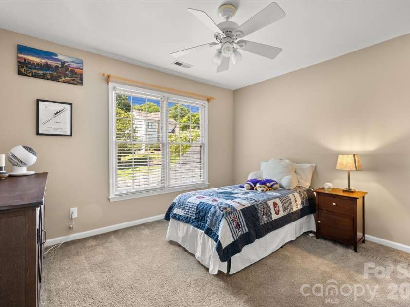 2733 Providence Spring Lane, Charlotte, NC 28270.  MLS# CAR4392118, YatesRealty ID 31185. 