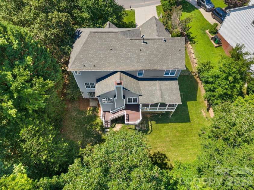 2733 Providence Spring Lane, Charlotte, NC 28270.  MLS# CAR4392118, YatesRealty ID 31185. 