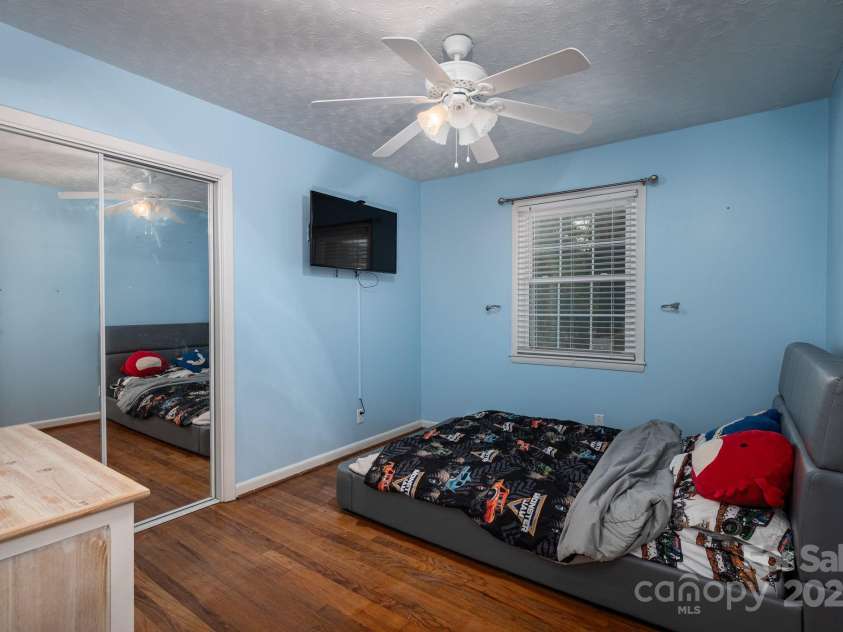 2003 Robyn Avenue, Shelby, NC 28152.  MLS# CAR4280202, YatesRealty ID 31186. 