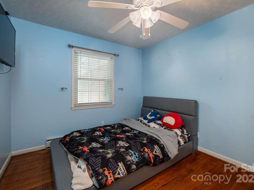 2003 Robyn Avenue, Shelby, NC 28152.  MLS# CAR4280202, YatesRealty ID 31186. 