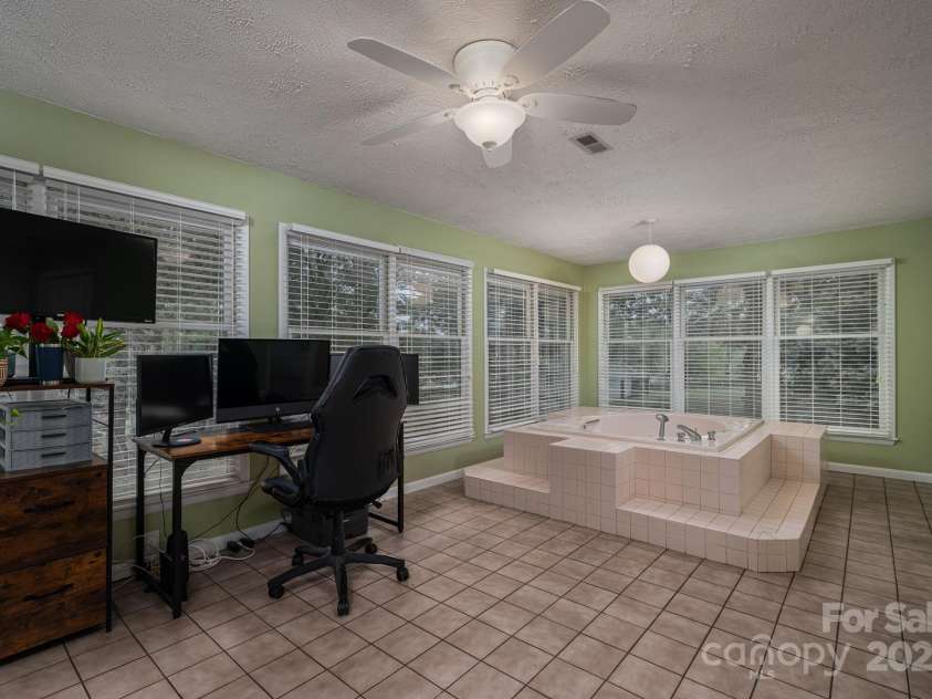 2003 Robyn Avenue, Shelby, NC 28152.  MLS# CAR4280202, YatesRealty ID 31186. 