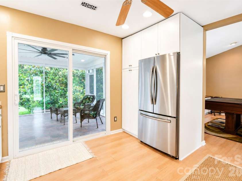 7904 Saddleview Court, Charlotte, NC 28215.  MLS# CAR4392279, YatesRealty ID 31187. 