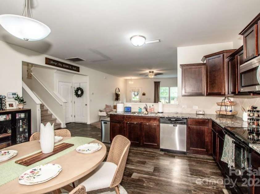 160 Fesperman Circle, Troutman, NC 28166.  MLS# CAR4272351, YatesRealty ID 31188. 