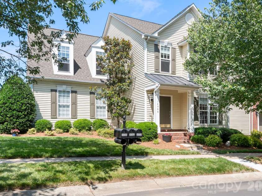 14566 Greenpoint Lane, Huntersville, NC 28078.  MLS# CAR4386657, YatesRealty ID 31189. 