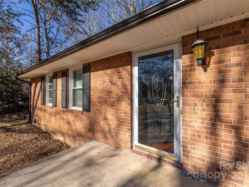 206 Fox Den Road, Troy, NC 27371.  MLS# CAR4209454, YatesRealty ID 3119. Front