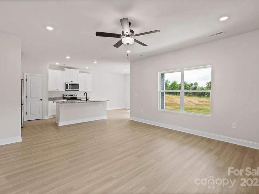 4147 Bolo Drive, Charlotte, NC 28215.  MLS# CAR4328993, YatesRealty ID 3119. 