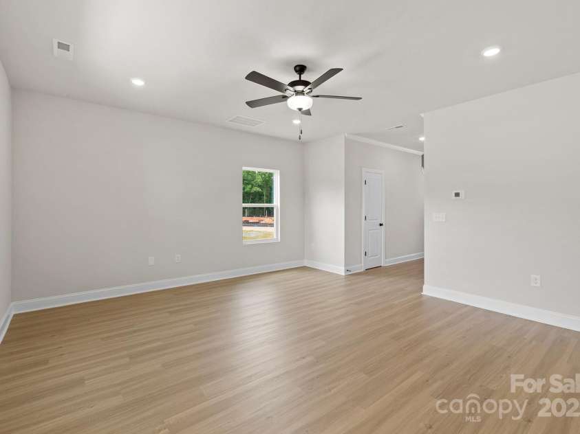 4147 Bolo Drive, Charlotte, NC 28215.  MLS# CAR4328993, YatesRealty ID 3119. 