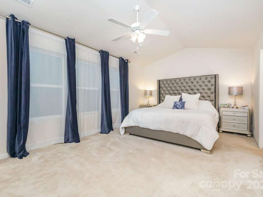 117 Langhorne Drive, Mount Holly, NC 28120.  MLS# CAR4286281, YatesRealty ID 31193. 