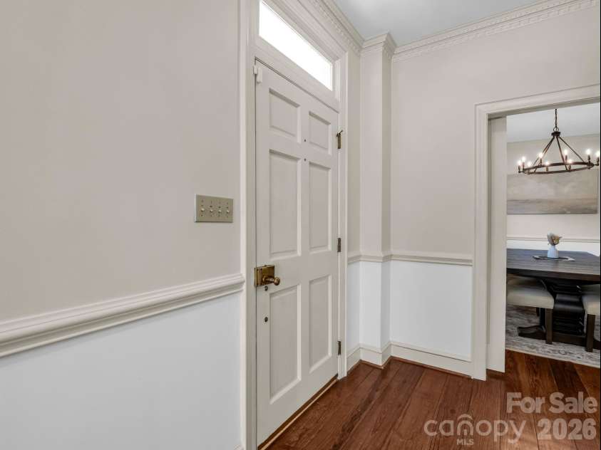 2720 Steeplechase Road, Gastonia, NC 28056.  MLS# CAR4393681, YatesRealty ID 31193. Front entry area