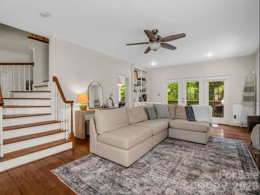2720 Steeplechase Road, Gastonia, NC 28056.  MLS# CAR4393681, YatesRealty ID 31193. LR