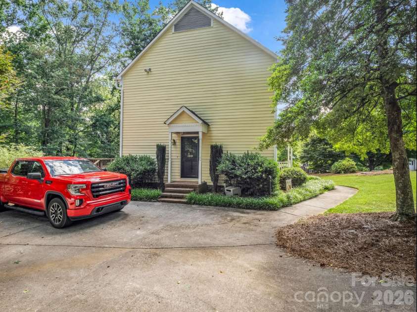 2720 Steeplechase Road, Gastonia, NC 28056.  MLS# CAR4393681, YatesRealty ID 31193. Side view - entry